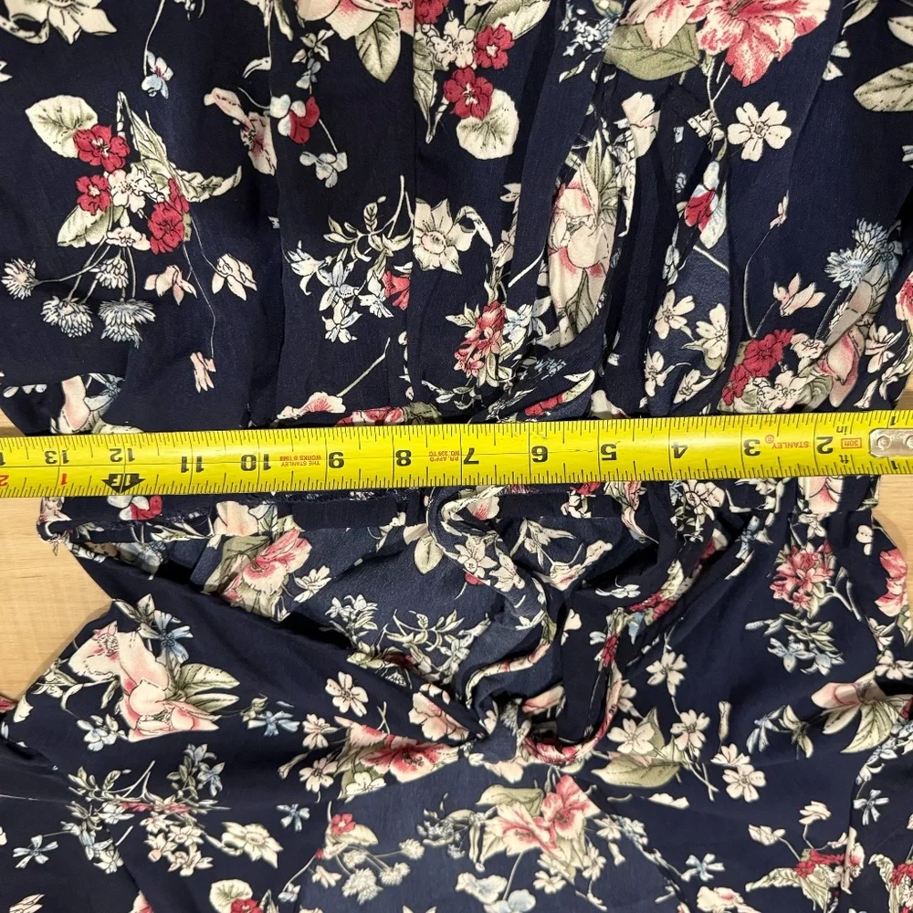 Nasty Gal Navy Blue Floral Romper Size 8 - Picture 6 of 6